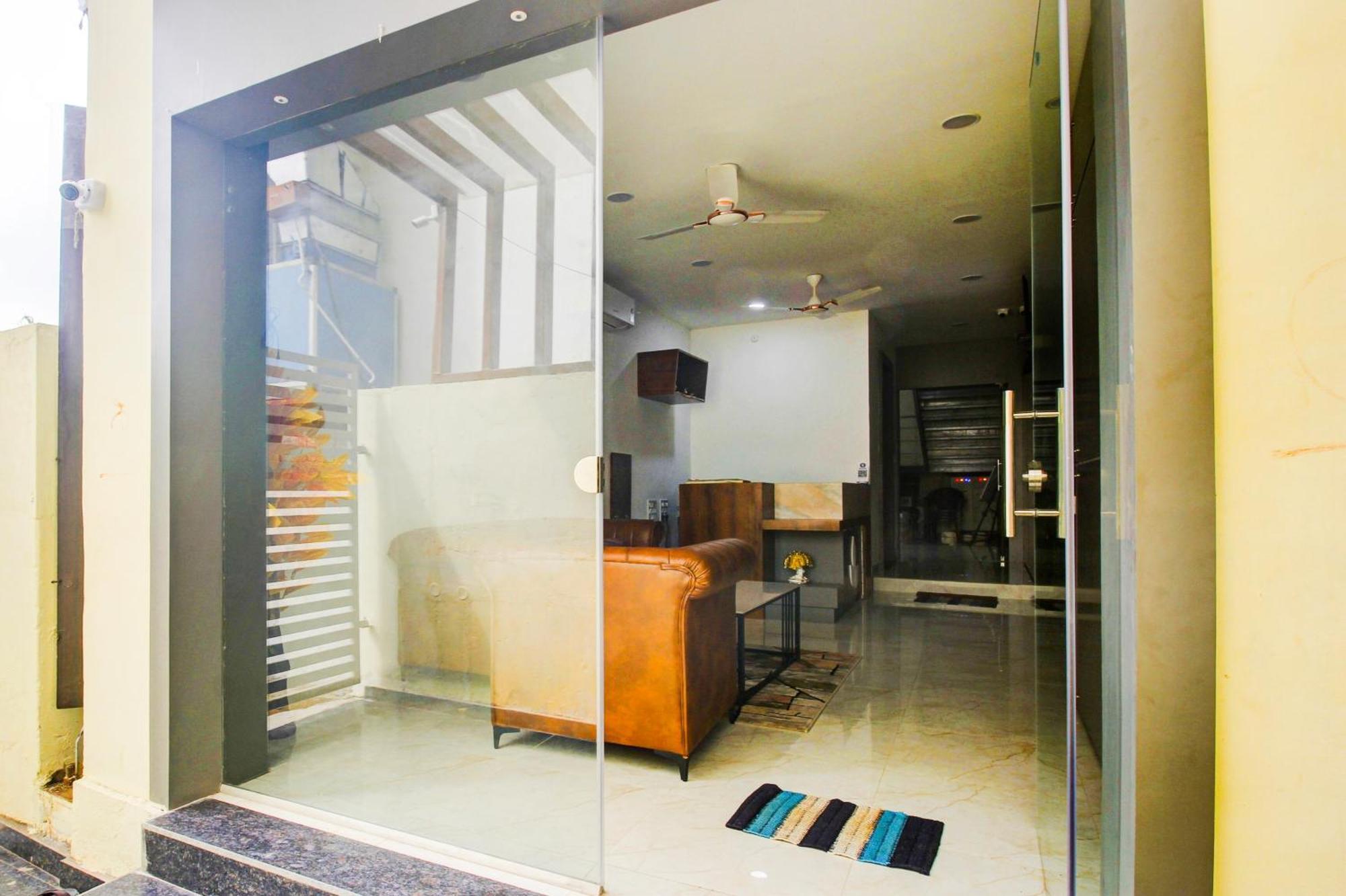 Kondapur  Hotel O Bhilva Inn מראה חיצוני תמונה